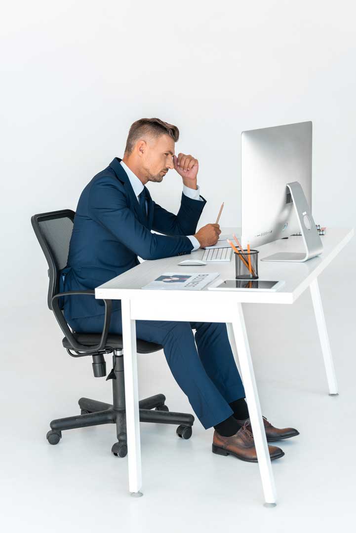Desk workers & Busy pro-fessionals